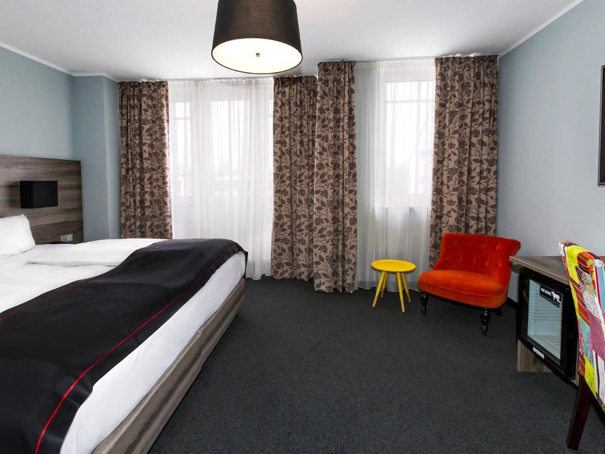 Dormero Hotel Muenchen-Kirchheim Messe Kirchheim bei Muenchen Экстерьер фото