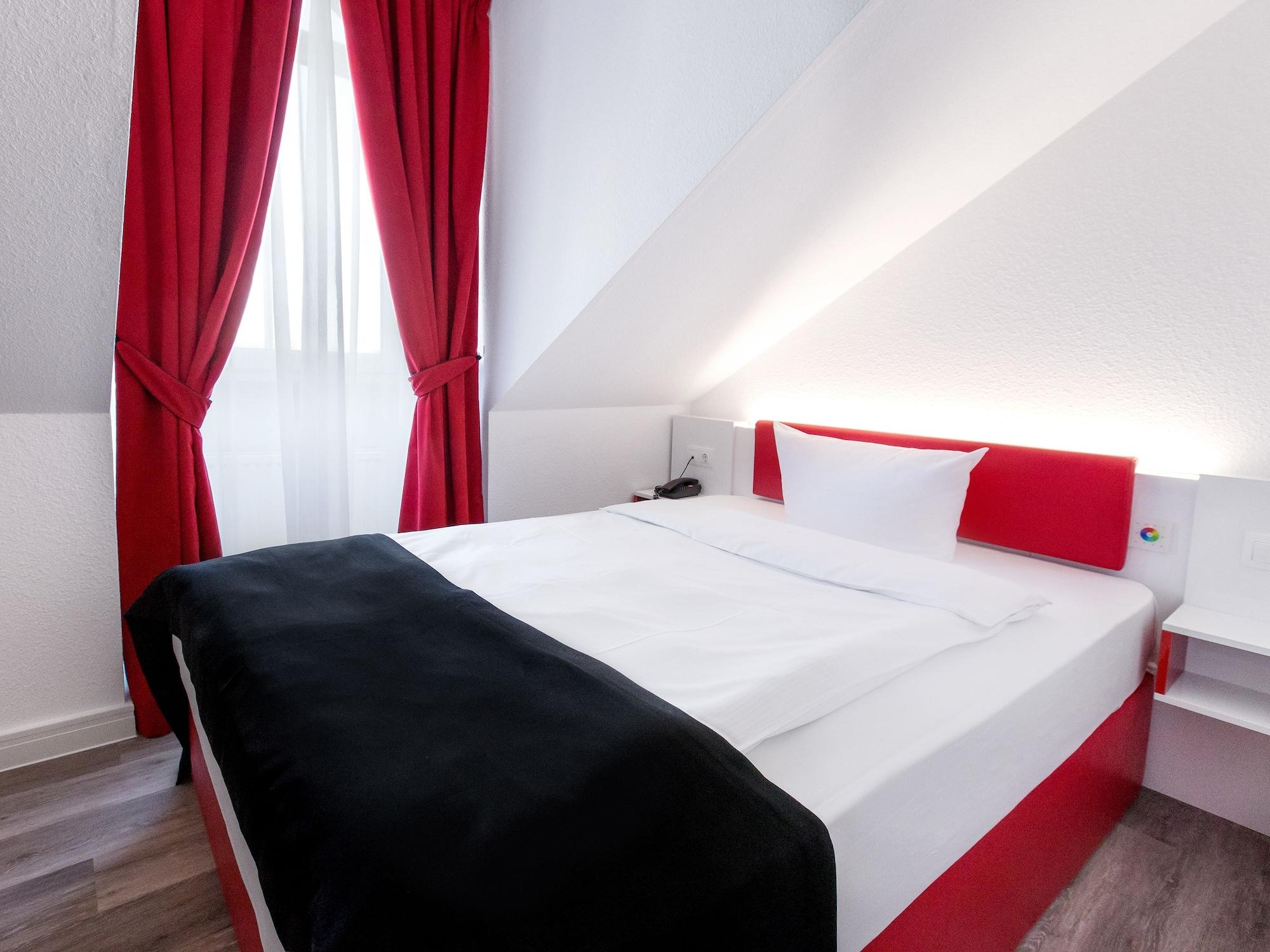Dormero Hotel Muenchen-Kirchheim Messe Kirchheim bei Muenchen Экстерьер фото