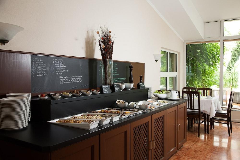 Dormero Hotel Muenchen-Kirchheim Messe Kirchheim bei Muenchen Экстерьер фото