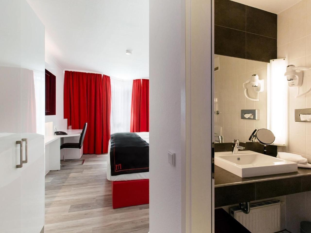 Dormero Hotel Muenchen-Kirchheim Messe Kirchheim bei Muenchen Экстерьер фото